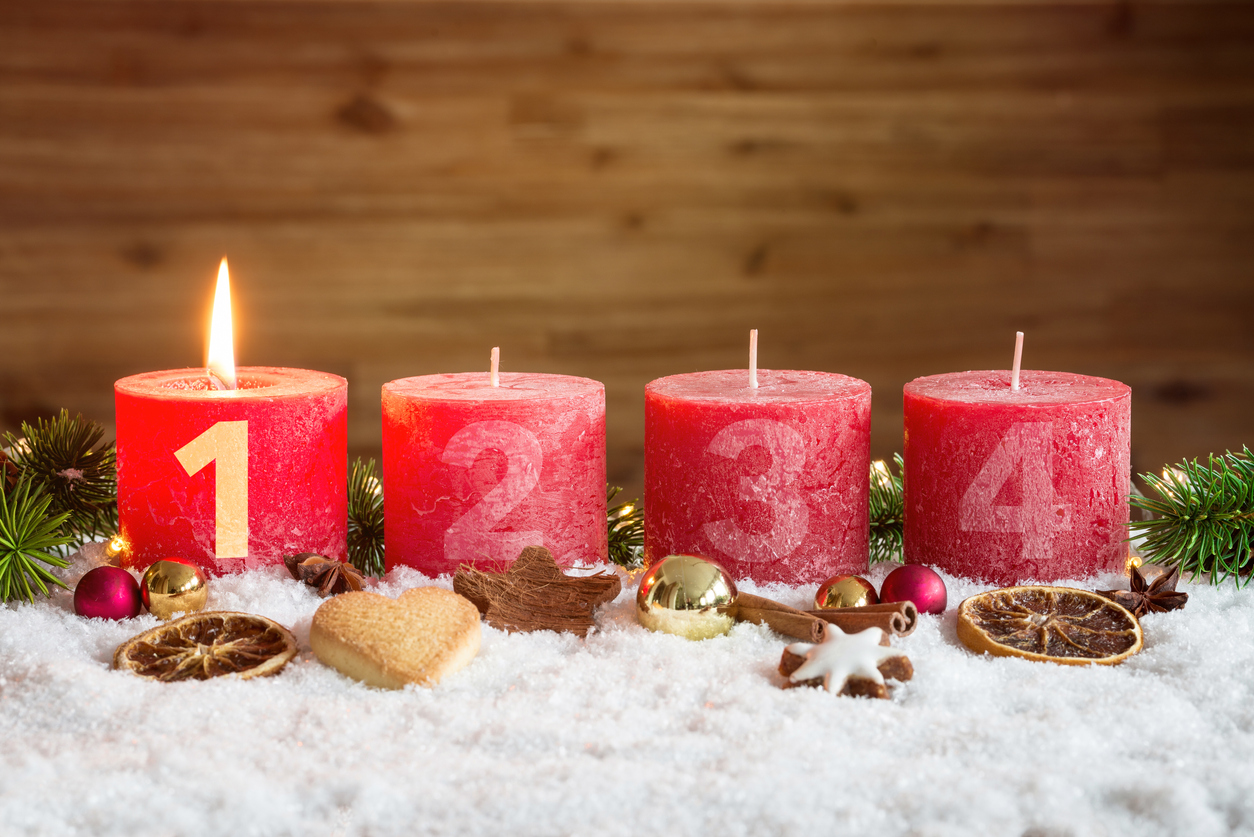 Första advent © A-Basler/iStock